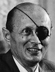 Moshe Dayan, par Anefo / Croes, R.C.− https://commons.wikimedia.org/wiki/File:Anefo_930-3763_Moshe_Dayan_27-07-1979.jpg − CC BY-SA 3.0 https://creativecommons.org/licenses/by-sa/3.0/deed.fr